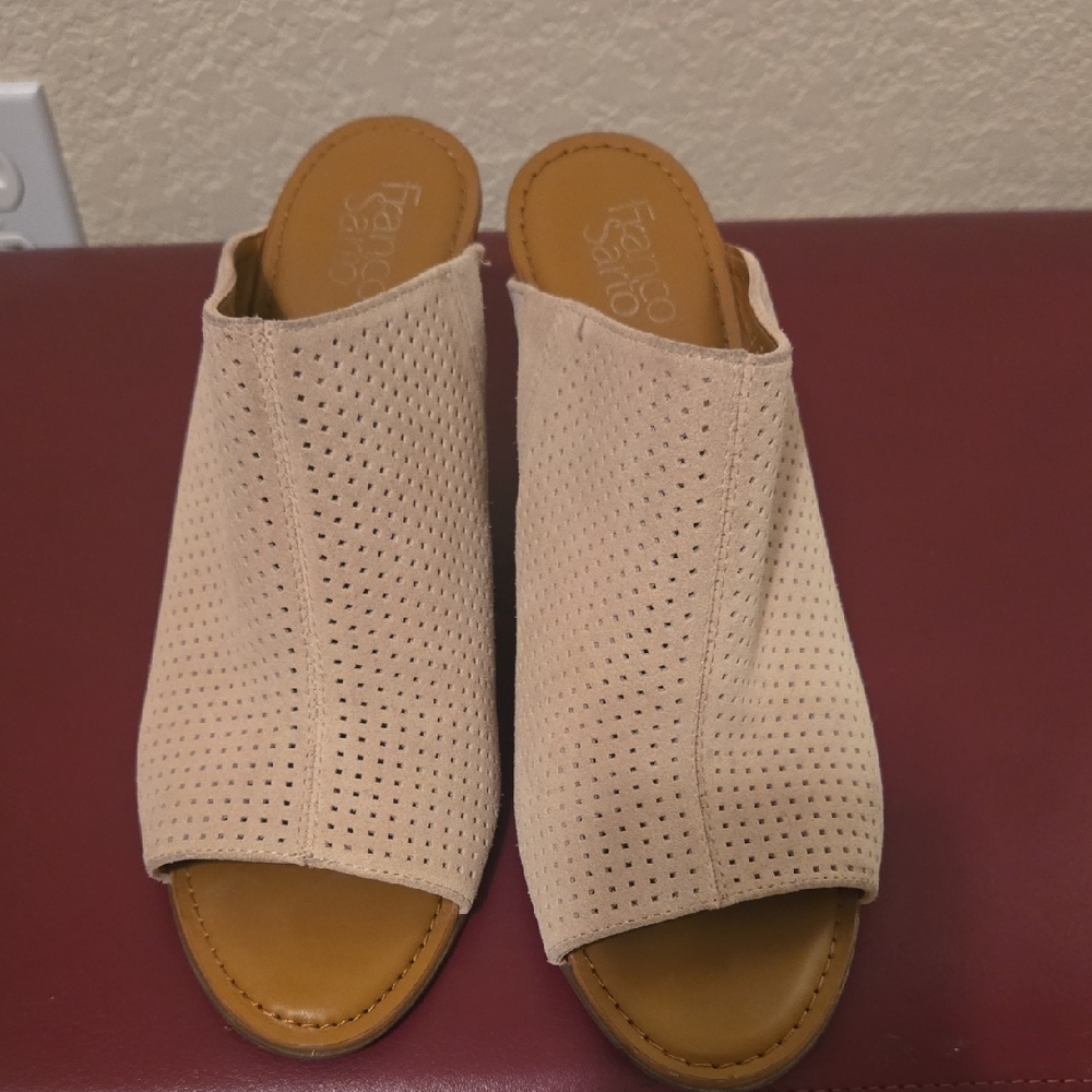 Franco Sarto Women's Tan Perforated Mules